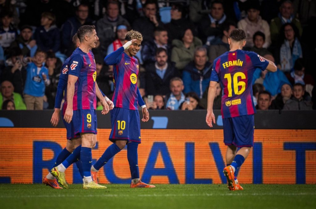 Lamine Yamal and teammates celebrate. (Photo Credit: Barcelona Media).
