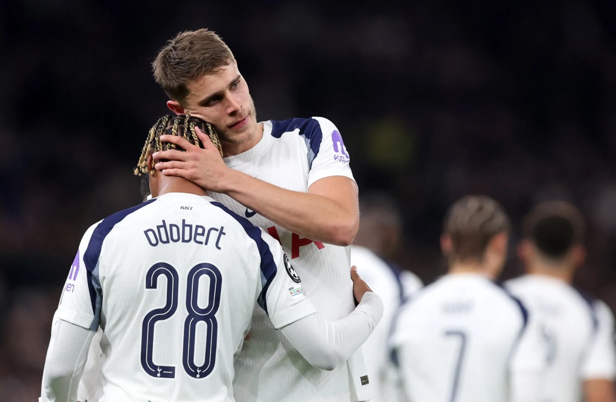 Micky van de Ven. Photo credit: Tottenham Media.