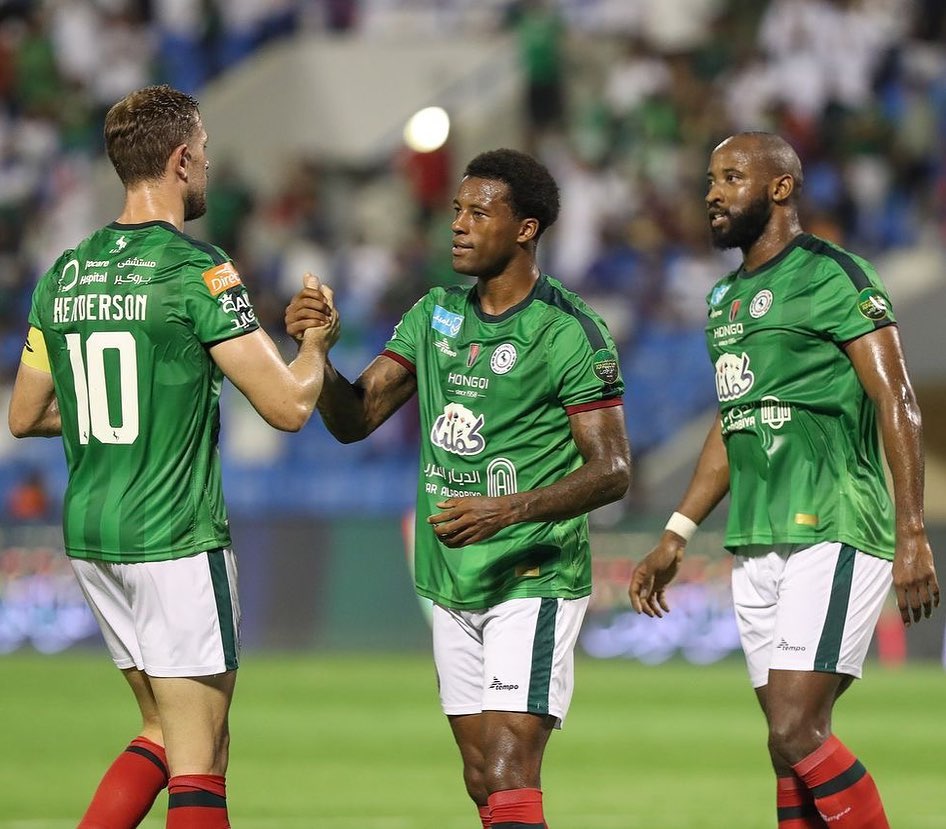 Georginio Wijnaldum and his teammates (Photo Credit: Georginio Wijnaldum via Instagram)