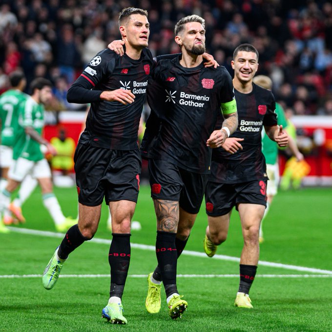 Leverkusen Players Celebrating (Photo Credit: Leverkusen via X)