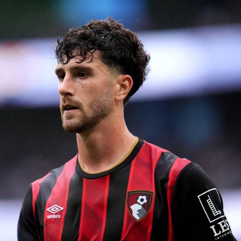  Marcos Senesi (Photo Credit: Bournemouth Media via X)