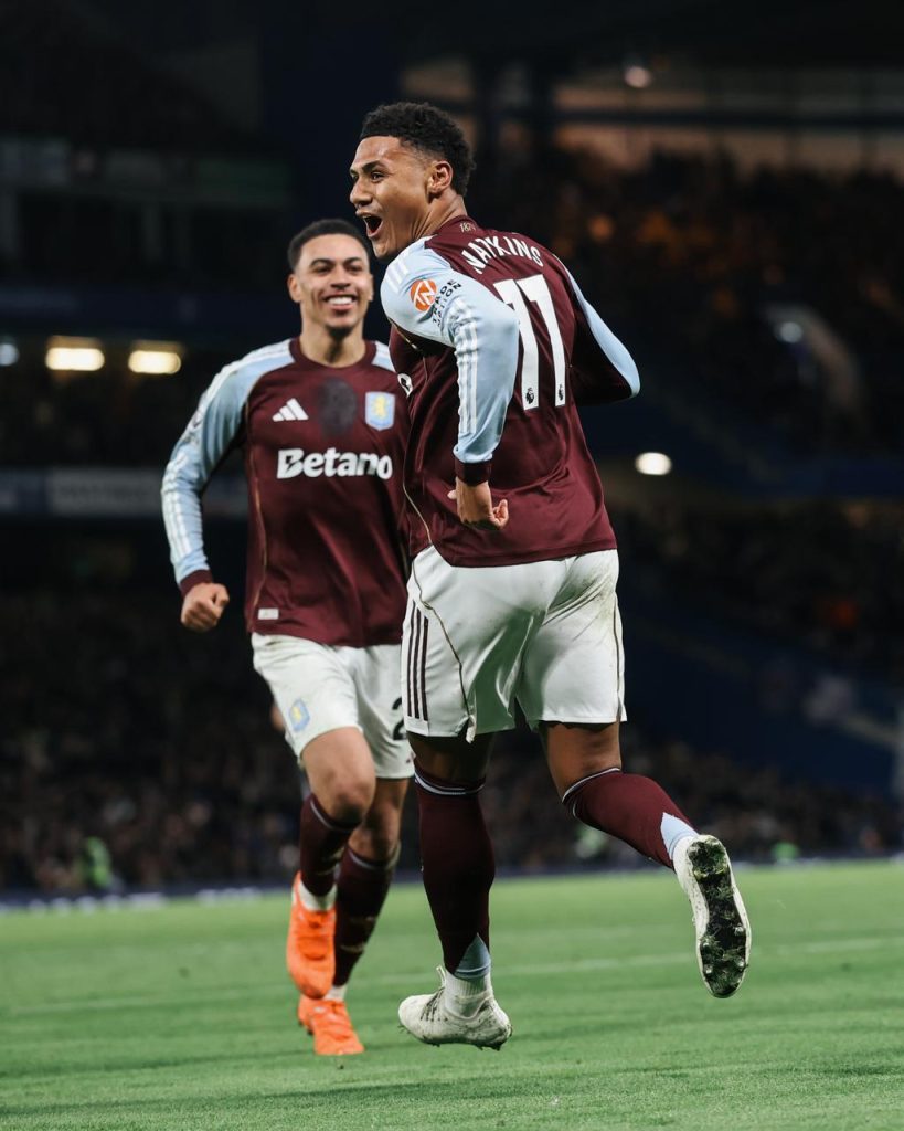 Ollie Watkins celebrates after scoring the winner (Photo Credit: Aston Villa via X)