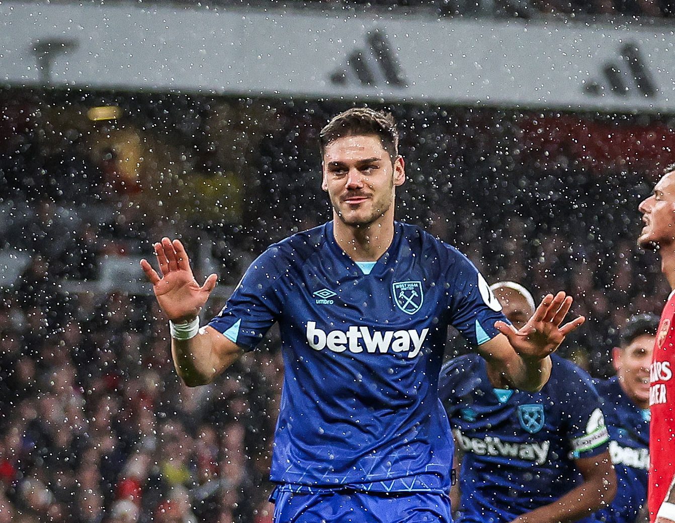 Konstantinos Mavropanos. ( (Photo Credit: B/R Football via X)