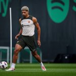 Ronald Araujo (Photo Credit: Barcelona website)