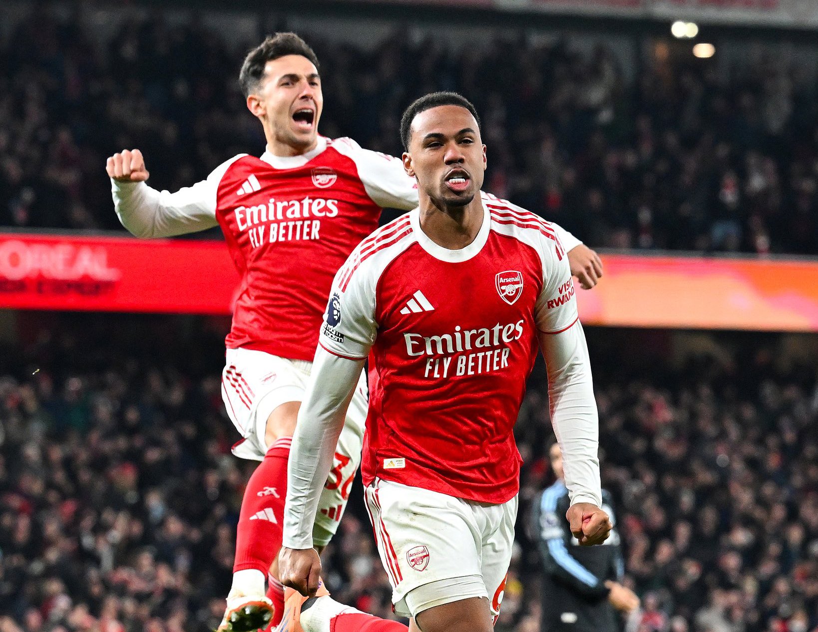 Gabriel Magalhães celebrates a goal. (Photo Credit: Arsenal Media).