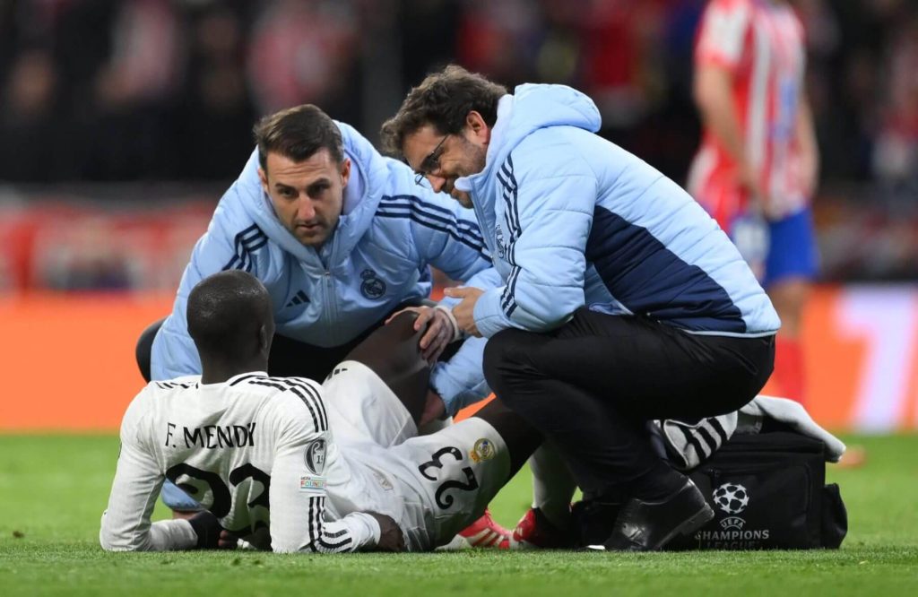 Ferland Mendy receiving treatment after getting injured (Photo Credit: Real Madrid website)