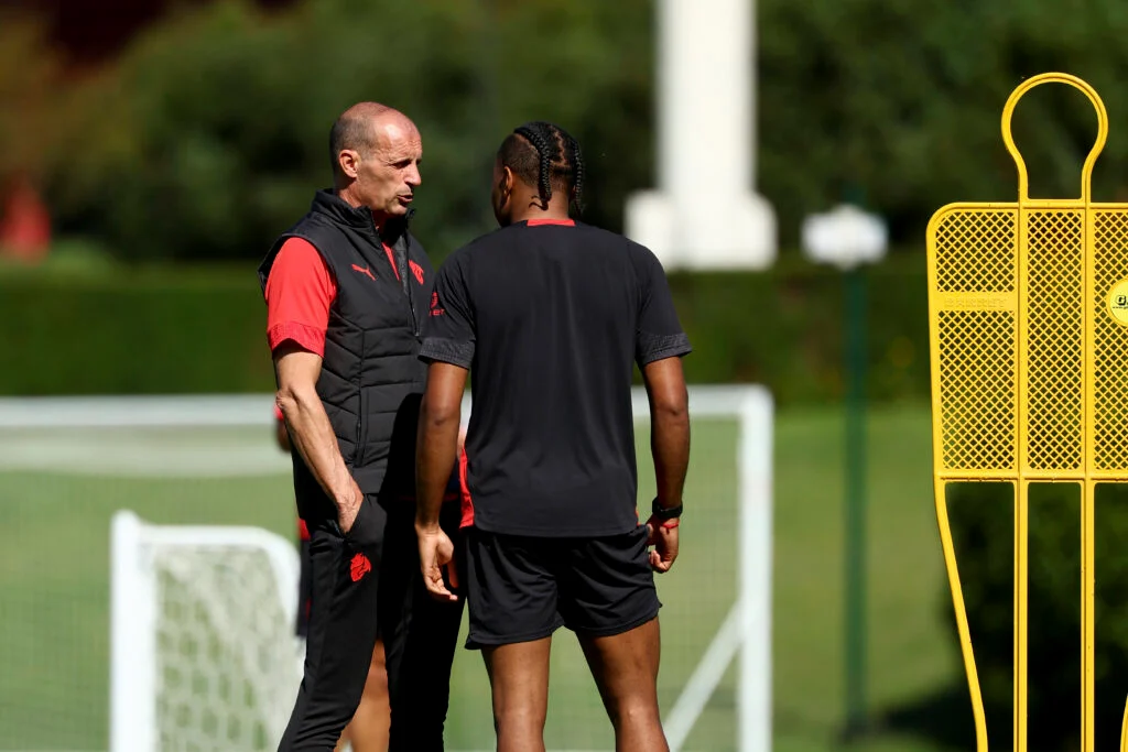 Massimiliano Allegri and Christopher Nkunku (Photo Credit: AC Milan via X)