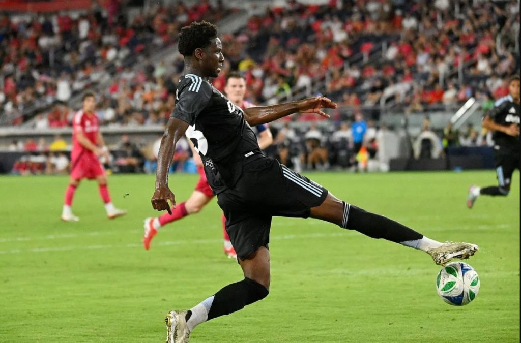 Jamal Jimoh-Aloba. (Photo Credit: Aston Villa Media).