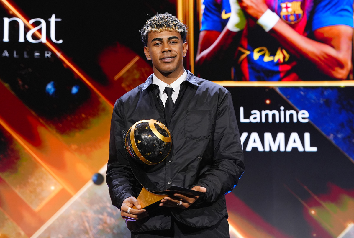 Lamine Yamal Wins Best Forward Award at 2025 Globe Soccer Awards in Dubai - Photo Credit : Globesoccer, Official Website