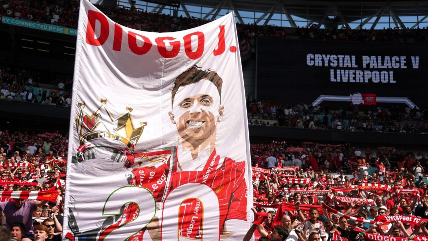 Liverpool fans pay tribute to the Late Diogo Jota (Photo Credit: Liverpool via X)
