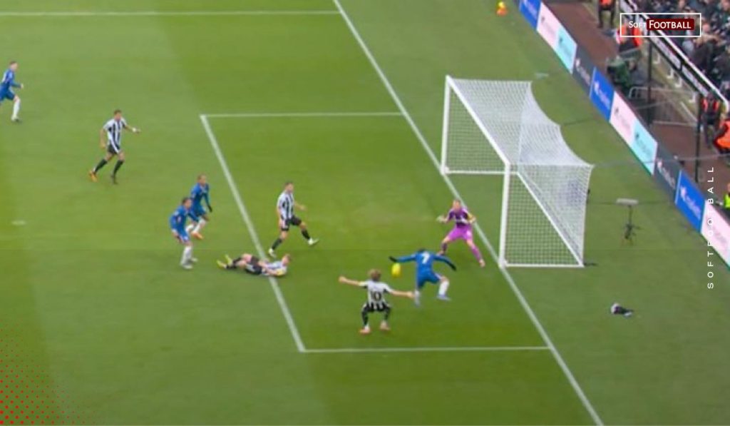 Pedro Neto appeared to pull one back, his effort was ruled out after it was adjudged to have been scored with his arm - Photo Credit : Softfootball, Facebook