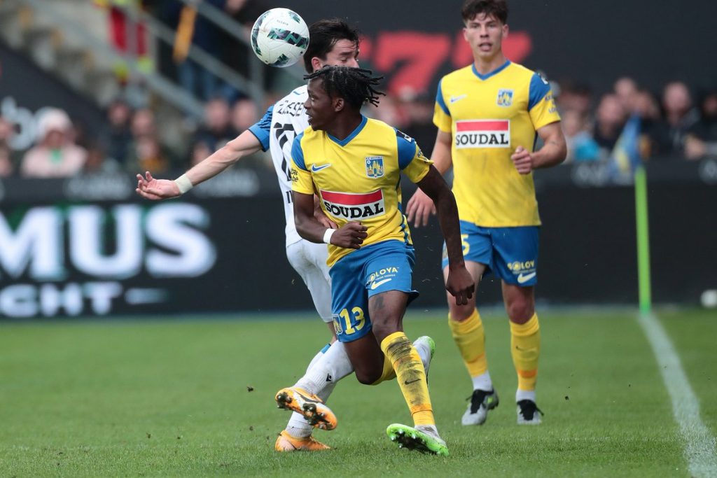 Adedire Mebude.(Photo Credit: Bristol City Media).