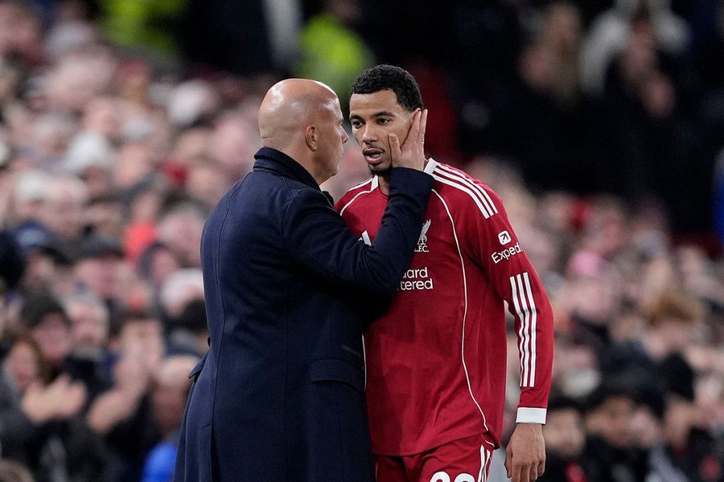 Hugo Ekitike and Arne Slot. (Photo Credit: Liverpool Media).