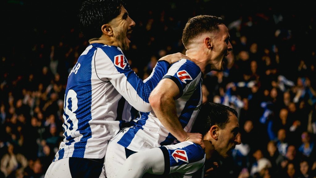 Real Sociedad players celebrate after Mikel Oyarzabal's goal (Photo Credit: Real Sociedad via X)