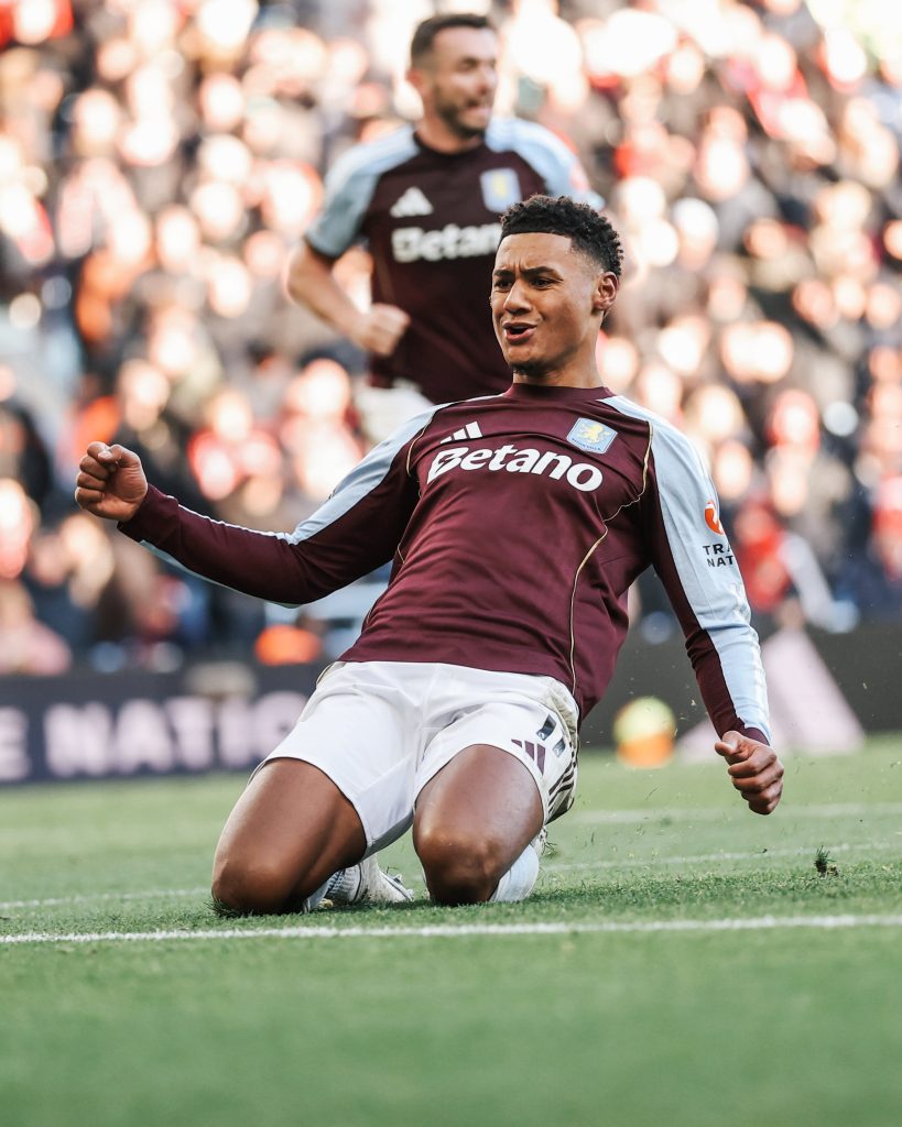 Ollie Watkins celebrates after scoring his  goal (Photo Credit: Aston Villa via X)