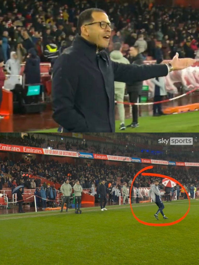 Arsenal staff of showing a lack of respect during the warm-up session ahead of the second leg of the Carabao Cup semifinal at the Emirates Stadium - Photo Credit : Skysports