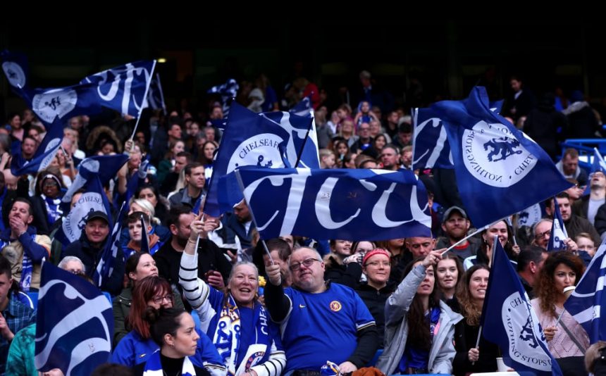 Chelsea fans rejoicing - Photo Credit : Chelsea Website