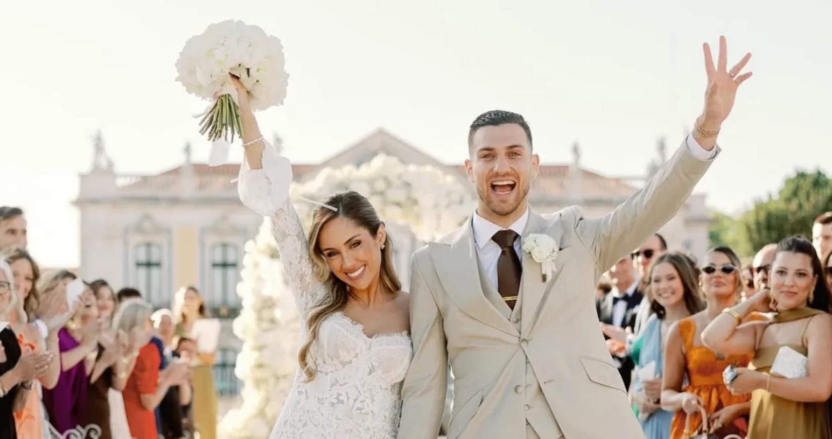 Diogo Dalot and wife Claudia. (Photo Credit: Dalot's Media via Instagram).