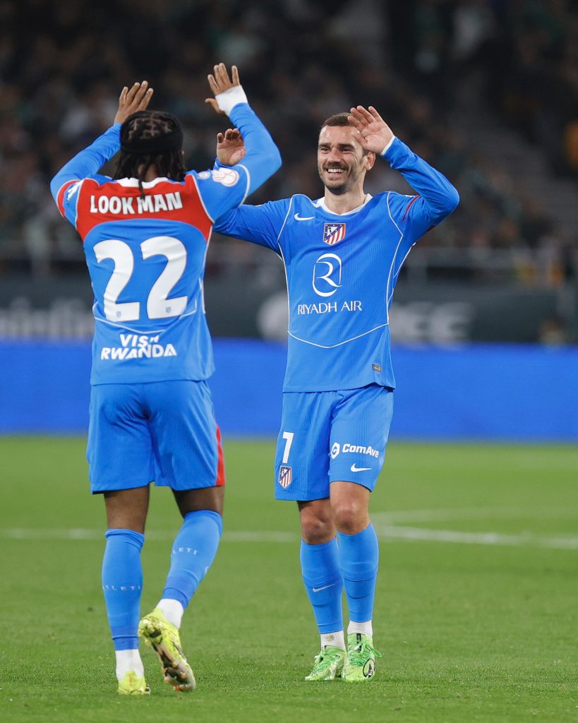 Antoine Griezmann and Ademola Lookman (Photo Credit: Atletico Madrid via X)