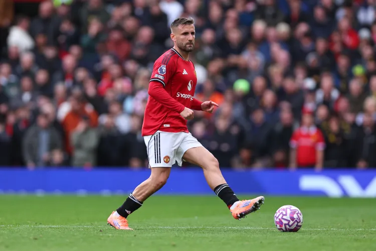 Luke shaw. (photo credit:  thebusbybabe Media)