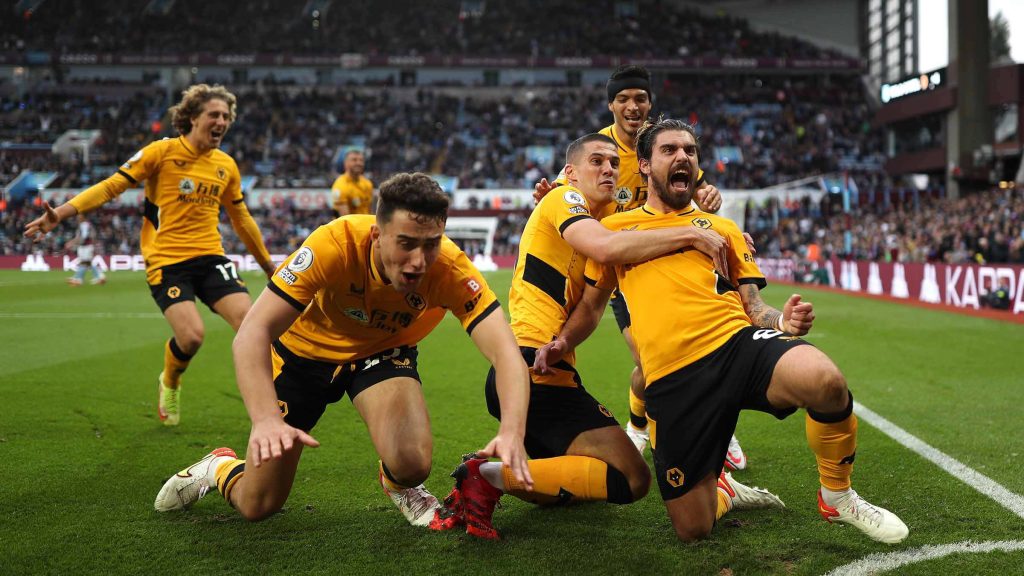 wolves celebrating. (photo credit: Skysport media)