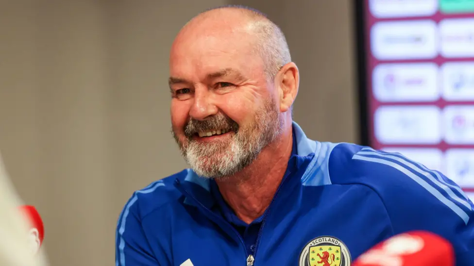 steve clarke. (photo credit: skysport media)