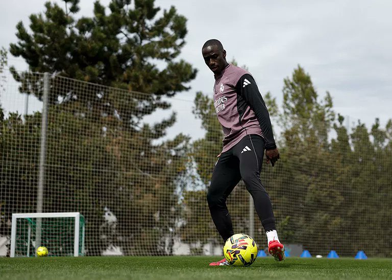 Ferland Mendy, back in initial team training (Photo credit: Fabrizio Romano via x)