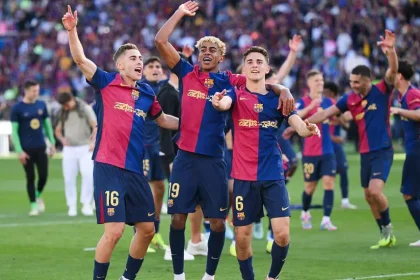 barcelona celebrating a goal. (photo credit: BBC sport media)