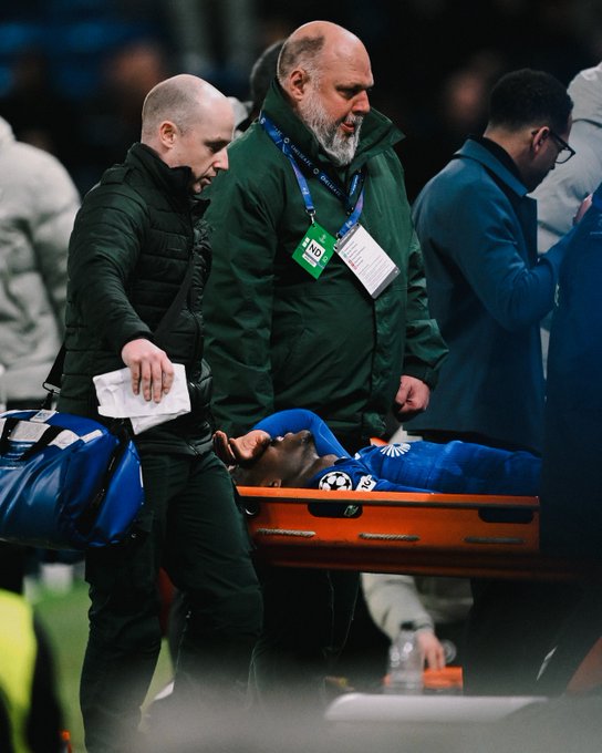 Trevoh Chalobah carried off on a stretcher: Photo credi: Chelsea via X