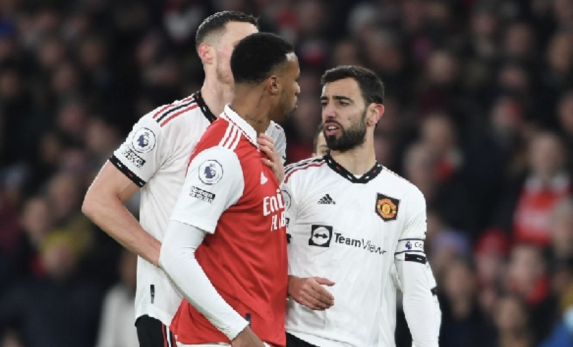 Bruno Fernandes and Gabriel Magalhaes - Photo Credit : Liga Olahraga