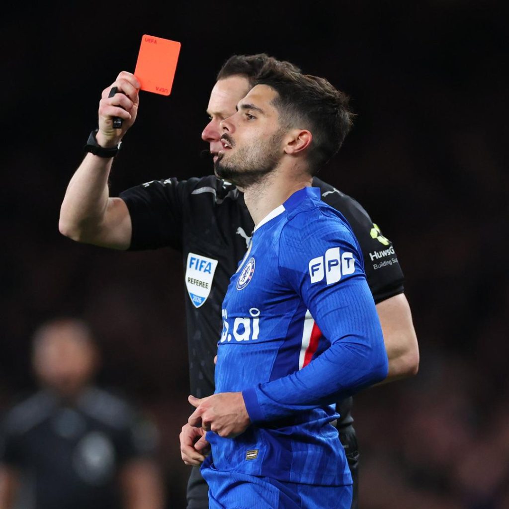 Pedro Neto receives two yellow cards within three minutes (Photo credit: Premier league via x)