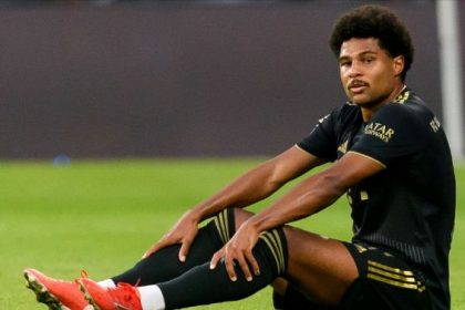 Serge Gnabry ruled out for the season with torn adductor (Photo credit: Bayern media)