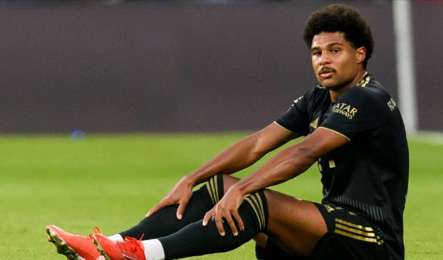 Serge Gnabry ruled out for the season with torn adductor (Photo credit: Bayern media)