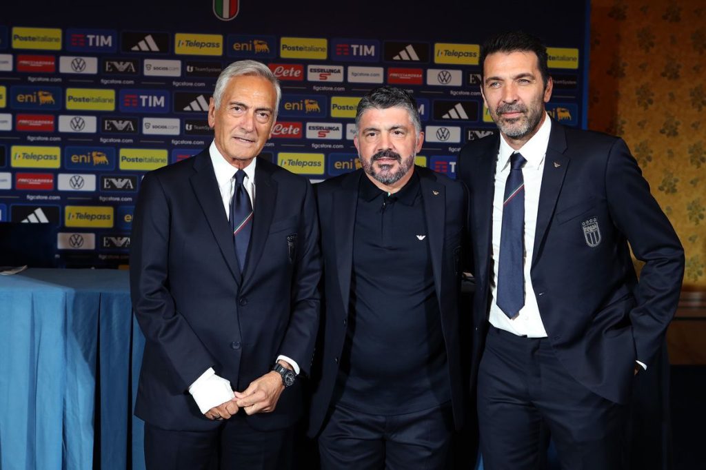Gianluigi Buffon, Guttuso and Gravina (photo credit: Football Italian)