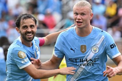 Bernardo Silva and Haaland (photo credit: man city media)