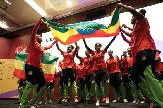 Players at the UEFA Friendship Cup in Türkiye participated in a day of cultural exchange. (Photo credit: UEFA media)