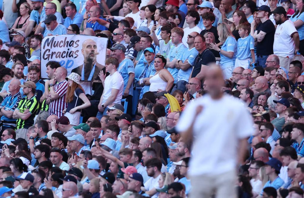 Fans say Goodbye to pep Guardiola (Photo credit: Reuters)