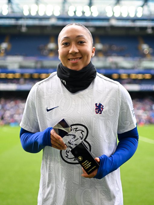 Lauren James Crowned Player of the Season. (photo credit: chelsea women via x)