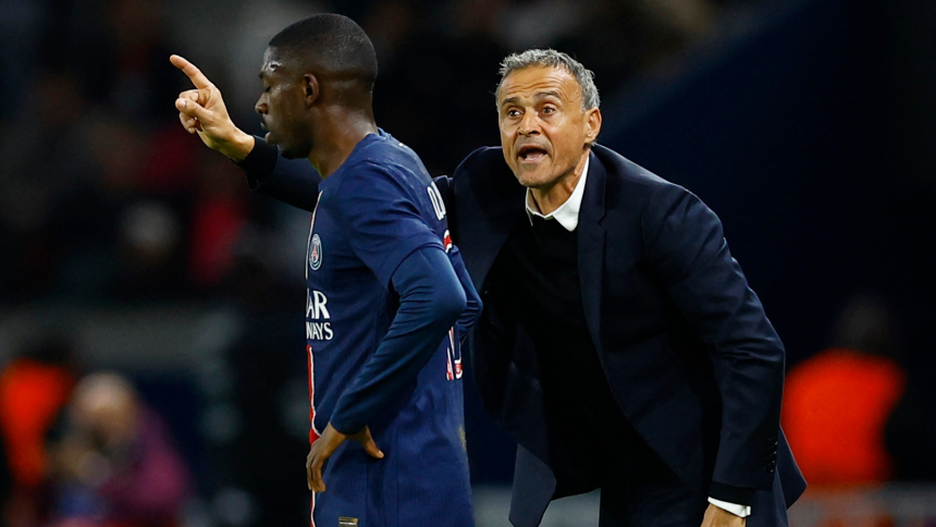 Luis Enrique gibing Ousmane Dembélé instructions - Photo Credit : BeIN SPORTS