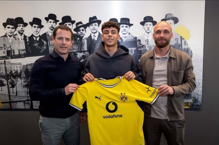 Samuele Inacio Signs New Long-Term Borussia Dortmund Contract - Photo Credit : Fabrizio Romano, X