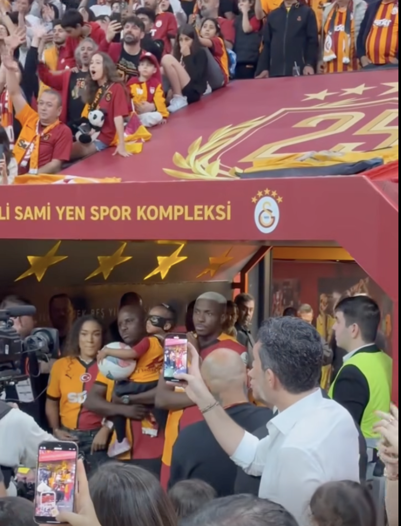 Victor Osimhen, alongside his elder brother Andrew Osimhen, his wife, and daughter, getting ready to celebrate the Turkish Süper Lig title with Galatasaray - Photo Cedit : Softfootball Media