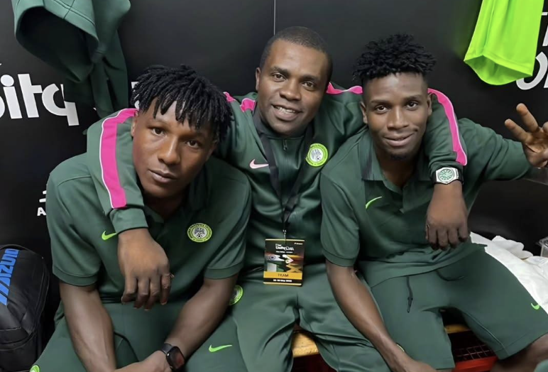 Super Eagles Duo Igboke and Oputa Celebrate Unity Cup Triumph With Enugu Rangers Manager - Photo Credit : Softfootball Media