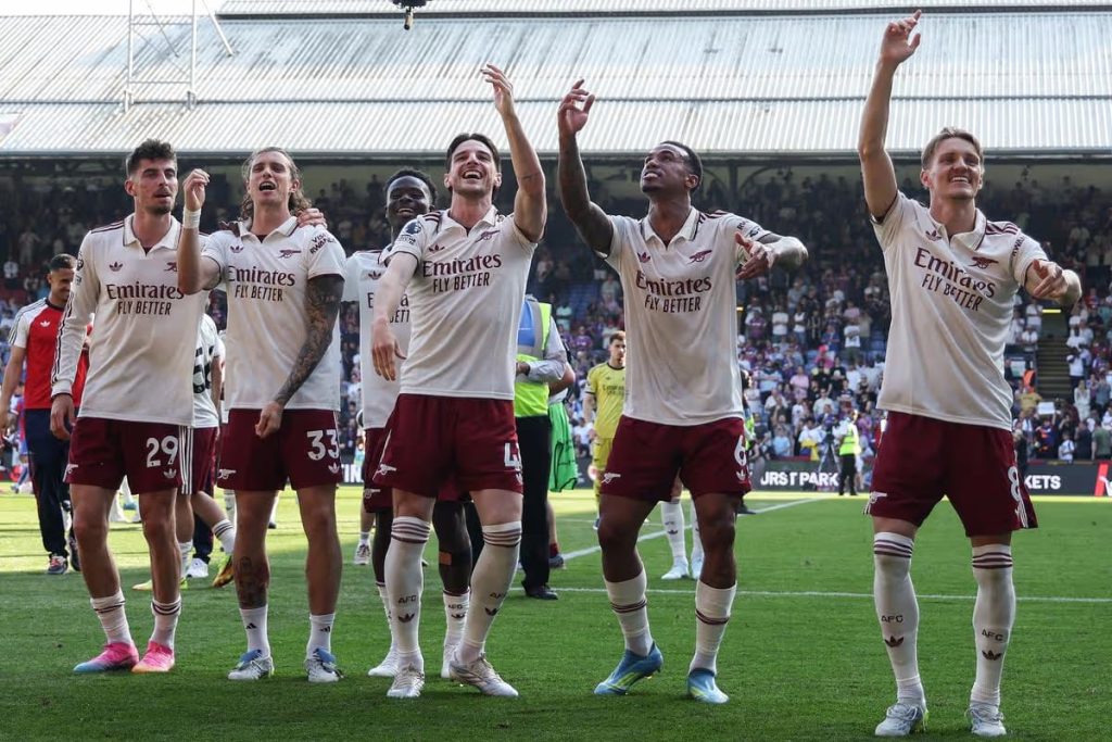 Arsenal win premier League title (Photo credit: mirror media)