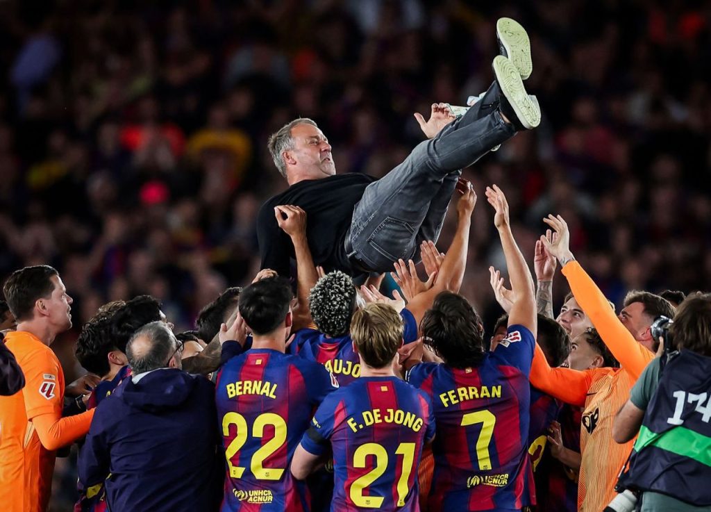 Hansi flick get honoured (Photo credit: Barcelona media)