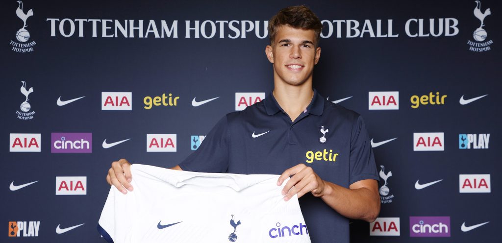 Luka Vušković joins tottenham - Photo Credit : Tottenham Hotspur