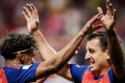 Mikel Oyarzabal and Lamine Yamal - Photo Credit : Fabrizio Romano, X