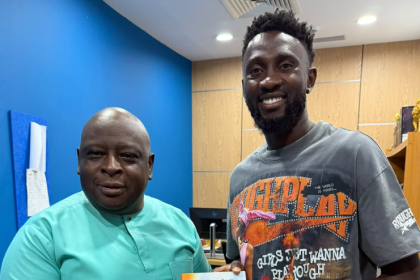 Wilfred Ndidi Visits TVC Journalist Babajide Kolade‑Otitoju - Photo Credit : Babajide Kolade-otitoju, Fcaebook
