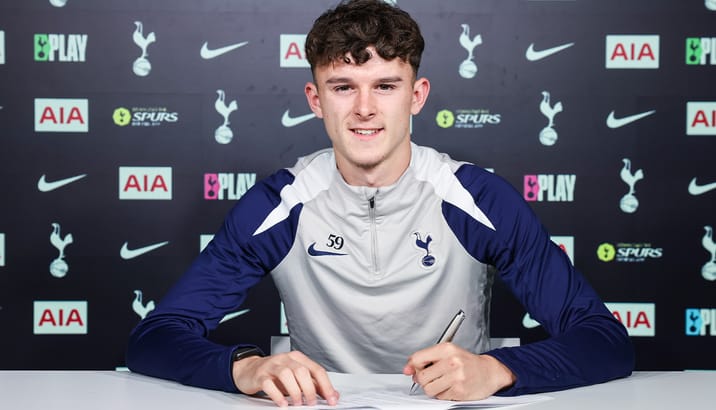Tottenham Reward Maeson King With New Contract (Photo credit: Tottenham media)