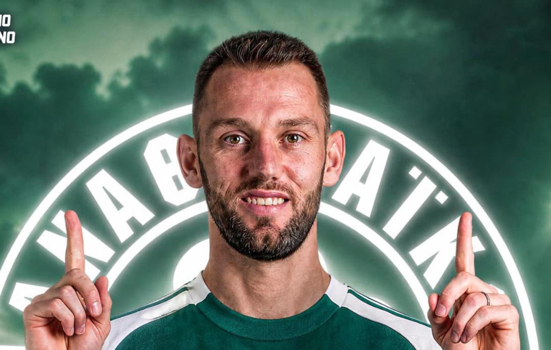 Stefan de Vrij to Panathinaikos (Photo credit: Softfootball media)
