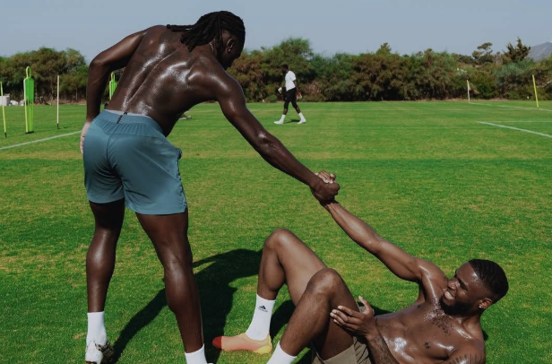 Calvin Bassey Trains Intensely in Portugal With Brother Elvis Ahead of Fulham Pre‑Season - Photo Credit : Julie Sports, Facebook